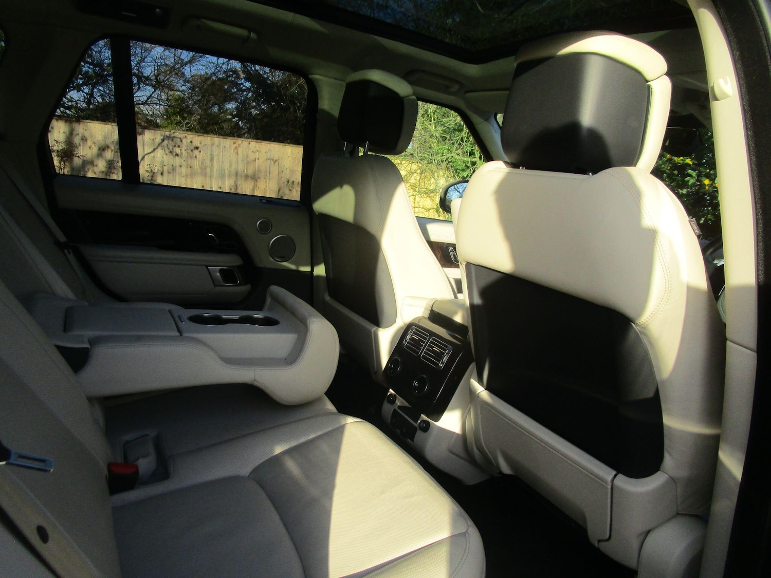 Used Land Rover Range Rover 2018 for sale - 76634126: Photo 19