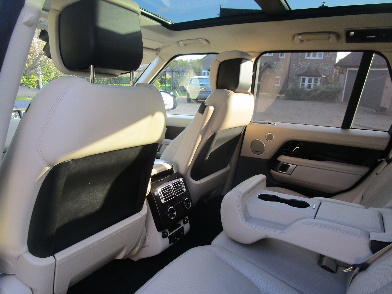 Used Land Rover Range Rover 2018 for sale - 76634126: Photo 21