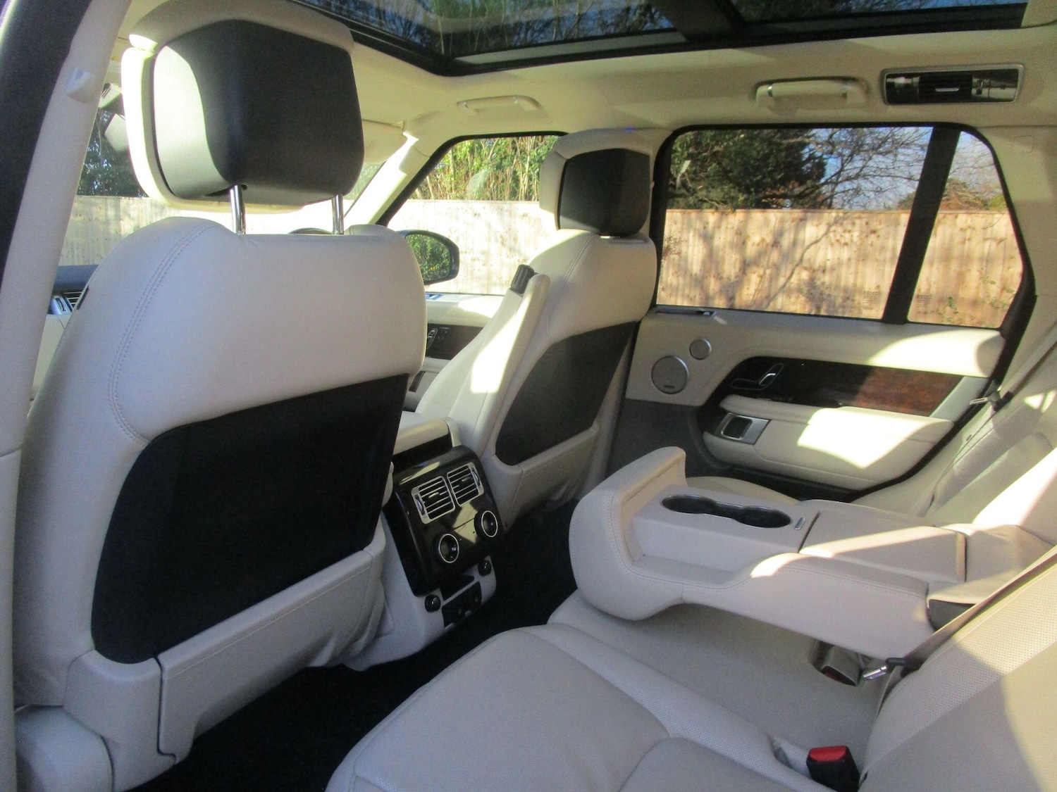 Used Land Rover Range Rover 2018 for sale - 76634126: Photo 23