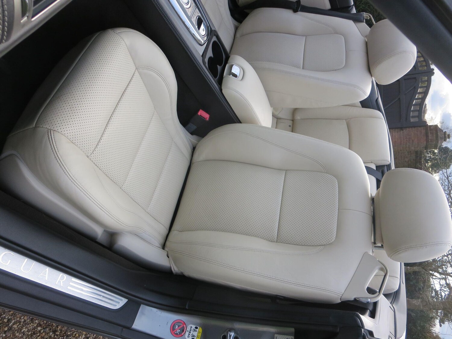 Used Jaguar XK 2011 for sale - 77838596: Photo 19