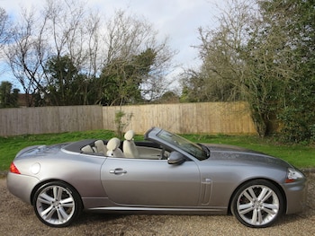 2011 (11) - 5.0 V8 Portfolio 2dr Auto