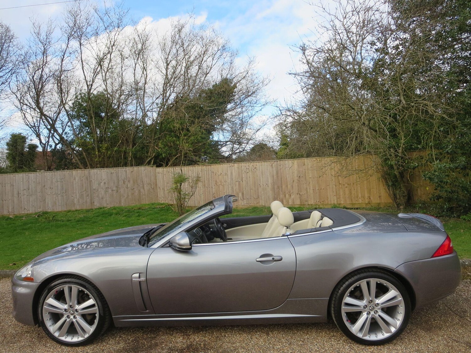 Used Jaguar XK 2011 for sale - 77838596: Photo 22