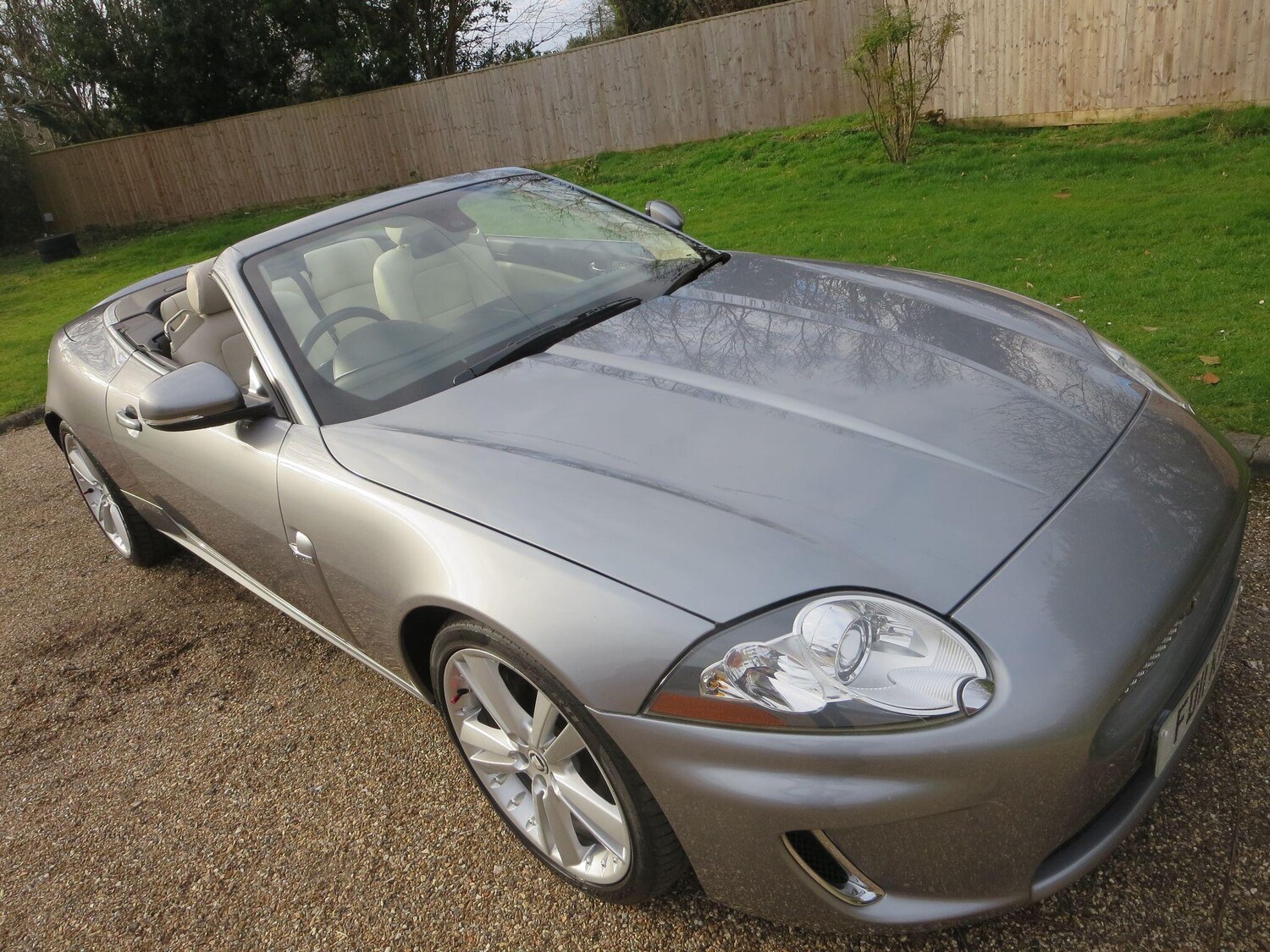 Used Jaguar XK 2011 for sale - 77838596: Photo 8