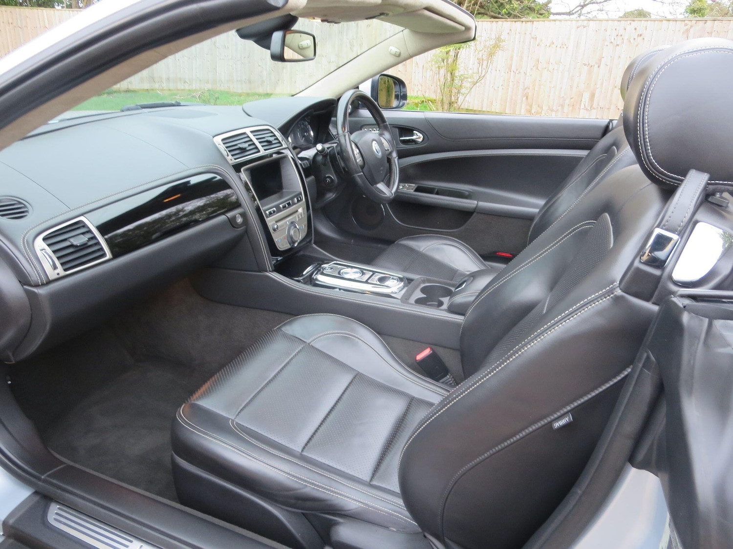 Used Jaguar XK 2010 for sale - 77853548: Photo 32