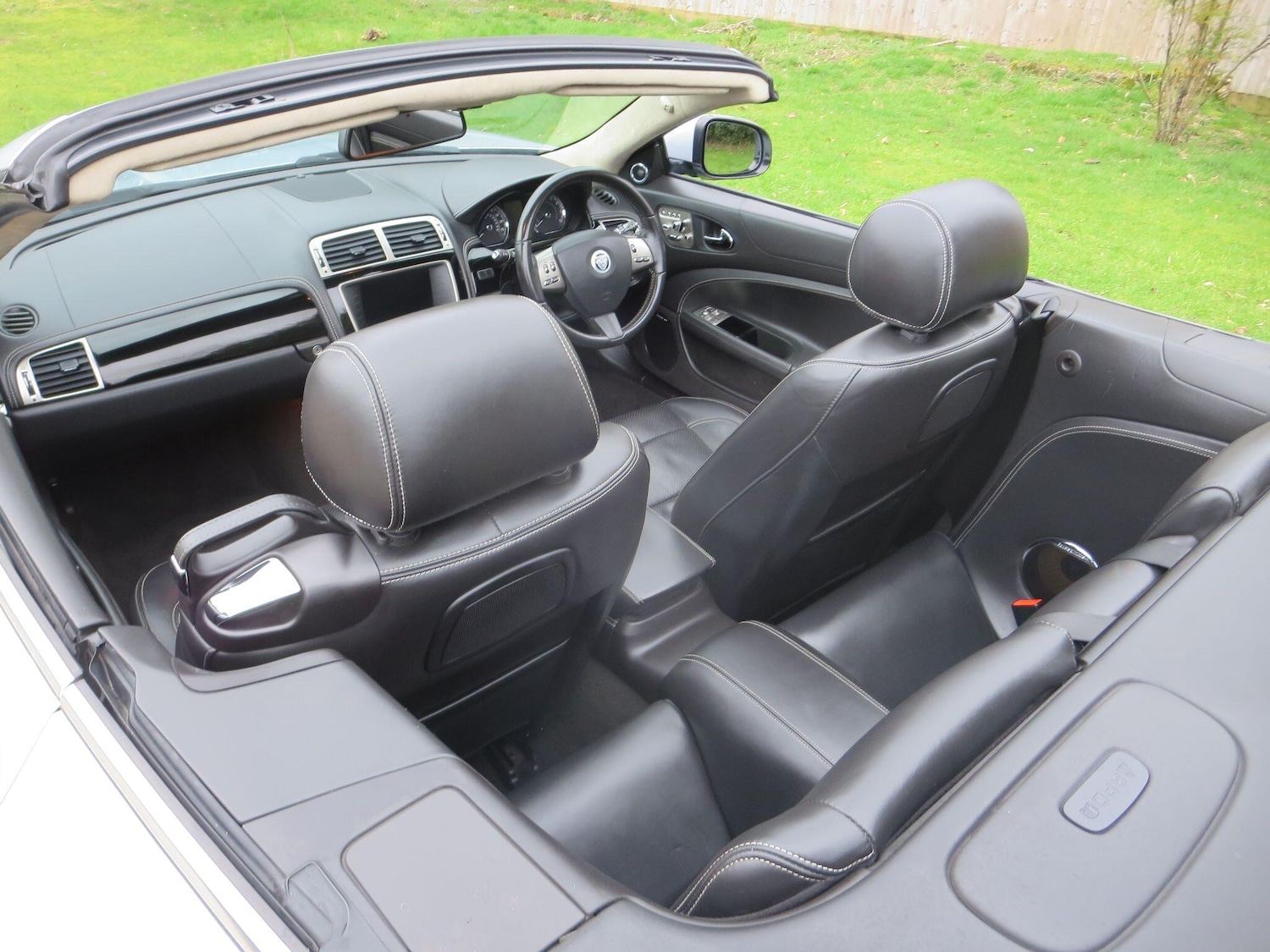 Used Jaguar XK 2010 for sale - 77853548: Photo 34