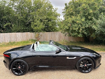 Used Jaguar F-Type 2016 for sale - 79441340: Photo