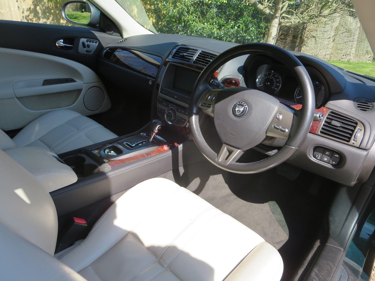 Used Jaguar XK 2007 for sale - 78171433: Photo 9