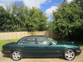 Used Jaguar XJ 2004 for sale - 75978676: Photo