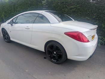 Used Peugeot 308 2013 for sale - 76794181: Photo