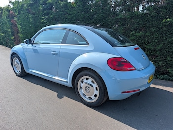 Used Volkswagen Beetle 2015 for sale - 79290384: Photo