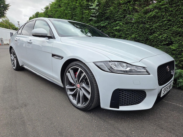 Used Jaguar XF 2015 for sale - 75282801: Photo 1