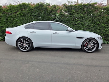 Used Jaguar XF 2015 for sale - 75282801: Photo