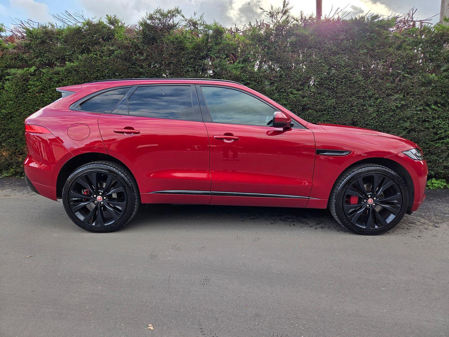 Used Jaguar F-Pace 2017 for sale - 76699237: Photo 1