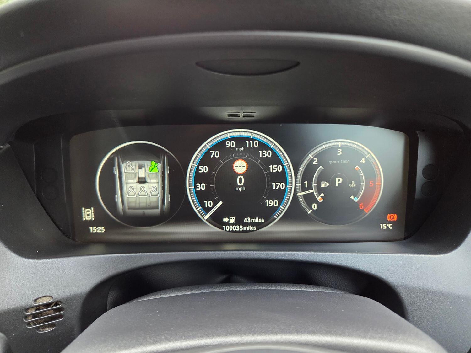 Used Jaguar F-Pace 2017 for sale - 76699237: Photo 12