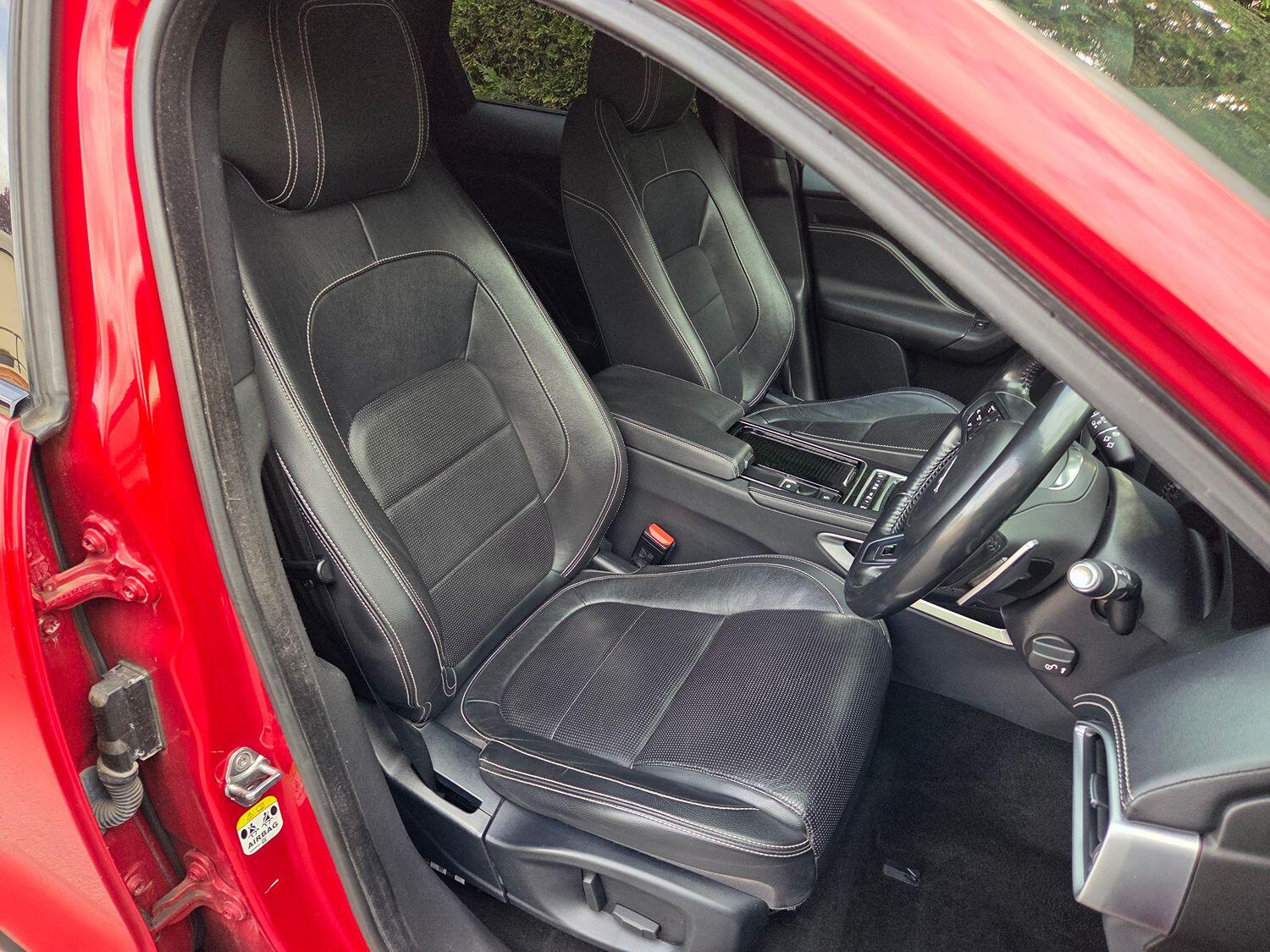 Used Jaguar F-Pace 2017 for sale - 76699237: Photo 14