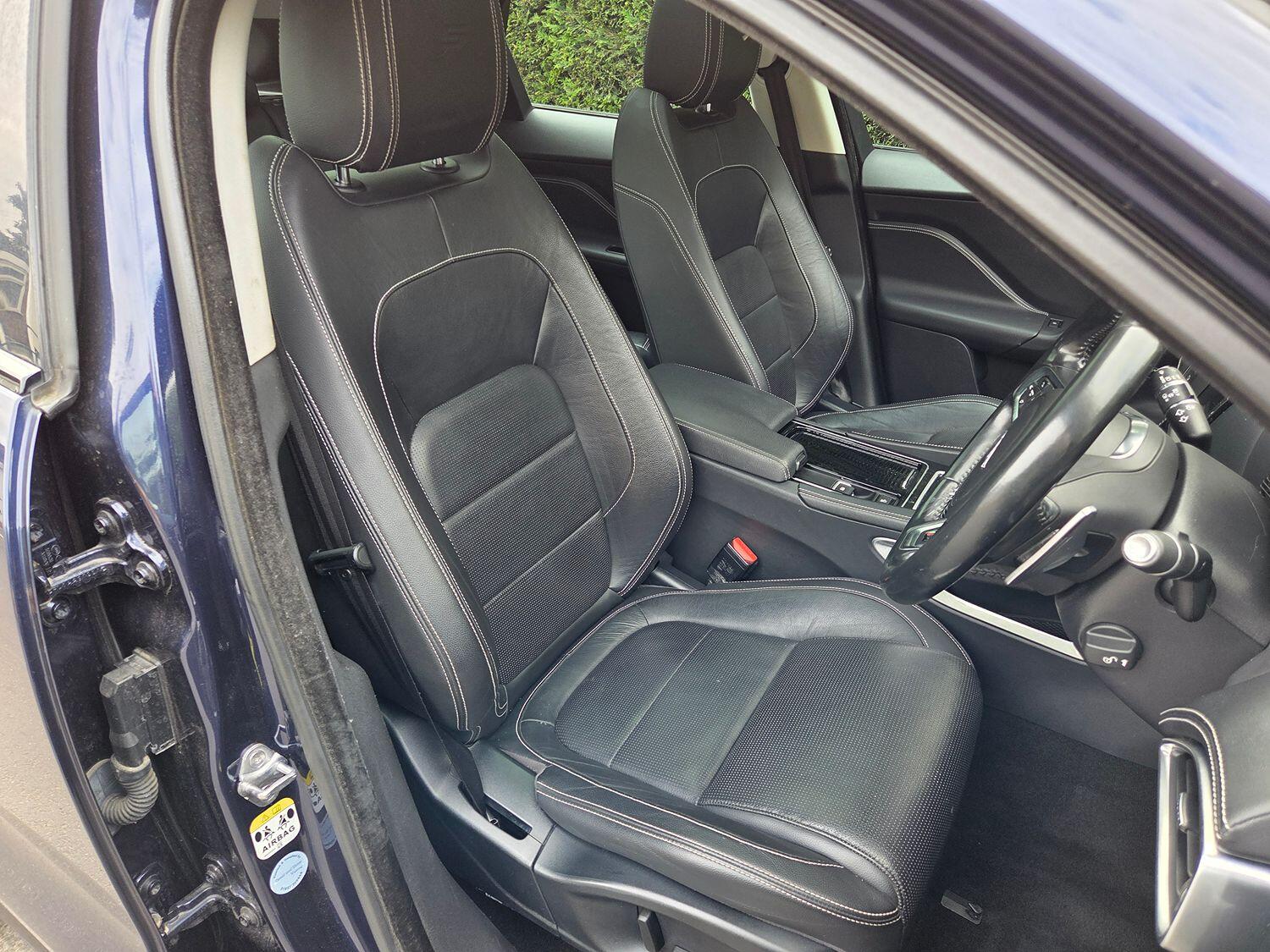 Used Jaguar F-Pace 2016 for sale - 76093769: Photo 11
