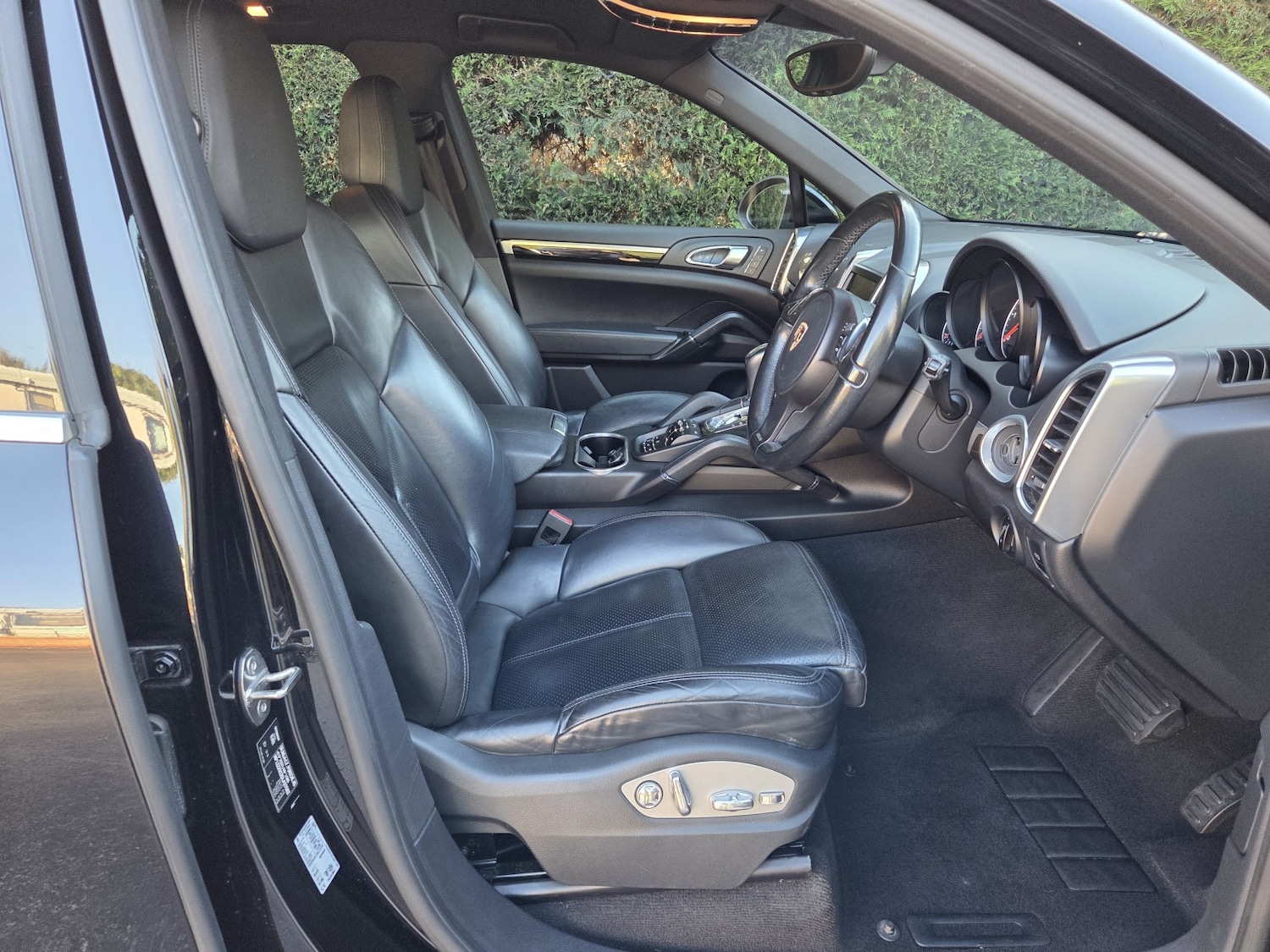 Used Porsche Cayenne 2013 for sale - 77173040: Photo 8