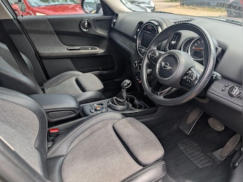 Used MINI Countryman 2017 for sale - 76794184: Photo