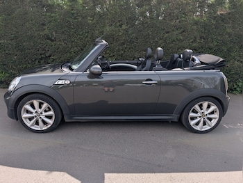 Used MINI Convertible 2012 for sale - 79335516: Photo