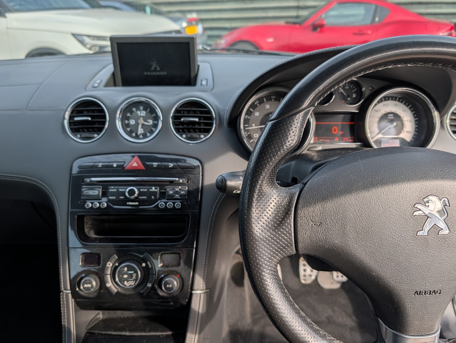 Used Peugeot RCZ 2013 for sale - 77973762: Photo 4