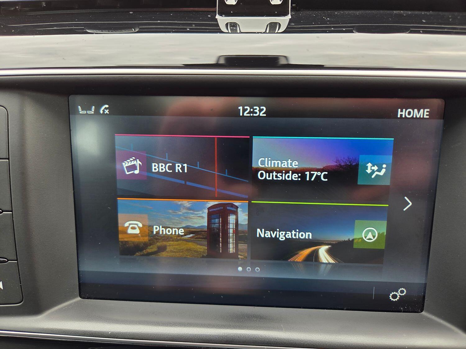 Used Jaguar F-Pace 2016 for sale - 76769562: Photo 14