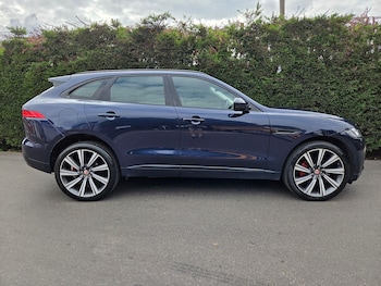 Used Jaguar F-Pace 2016 for sale - 76769562: Photo