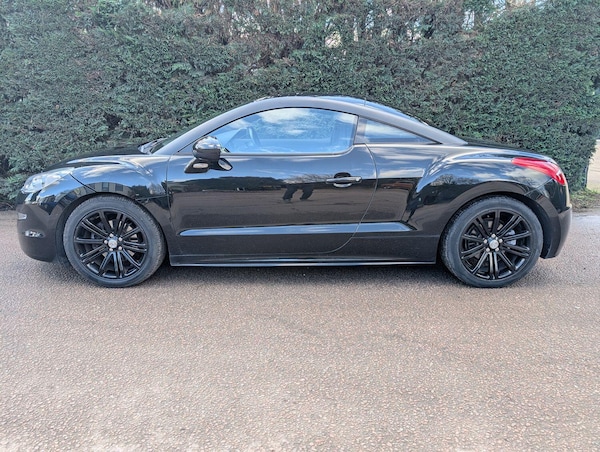 Used Peugeot RCZ 2013 for sale - 73684539: Photo 2