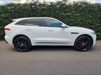 Jaguar - F-Pace