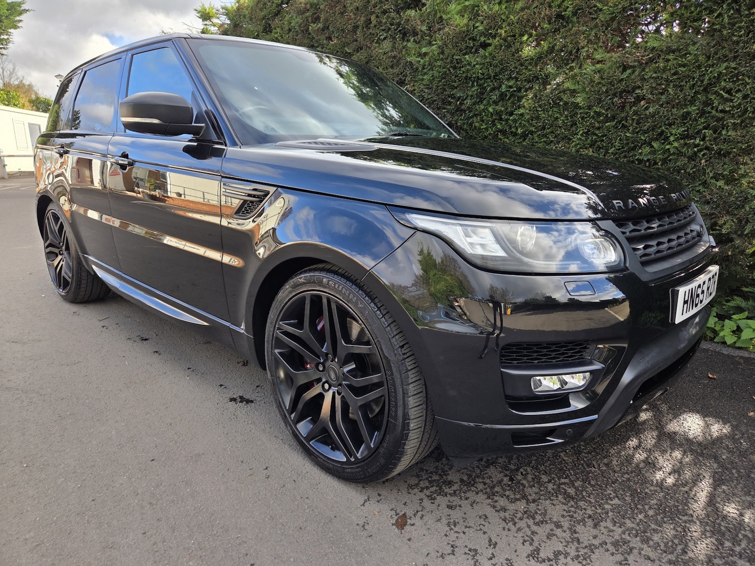 Used Land Rover Range Rover Sport 2015 for sale - 76762155: Photo 2