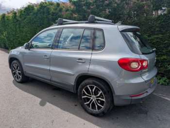Used Volkswagen Tiguan 2010 for sale - 75084040: Photo