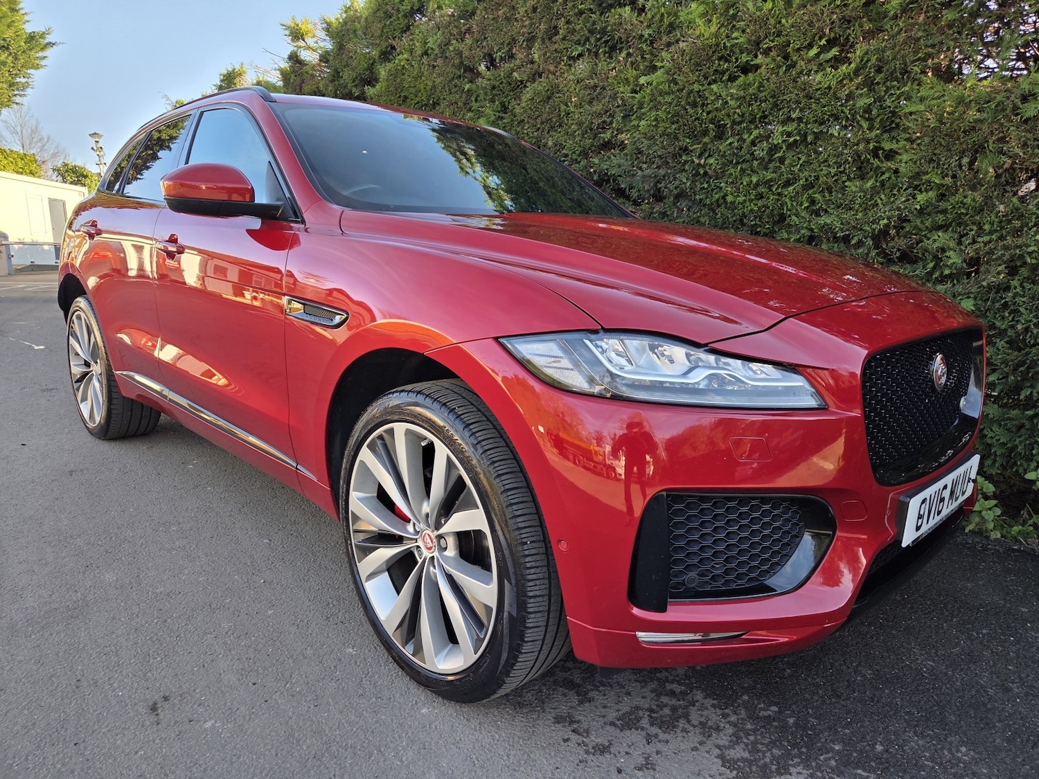 Used Jaguar F-Pace 2016 for sale - 77681711: Photo 2