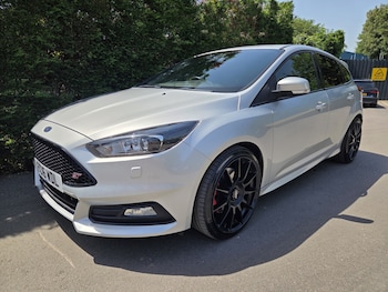 Used Ford Focus 2016 for sale - 79033074: Photo