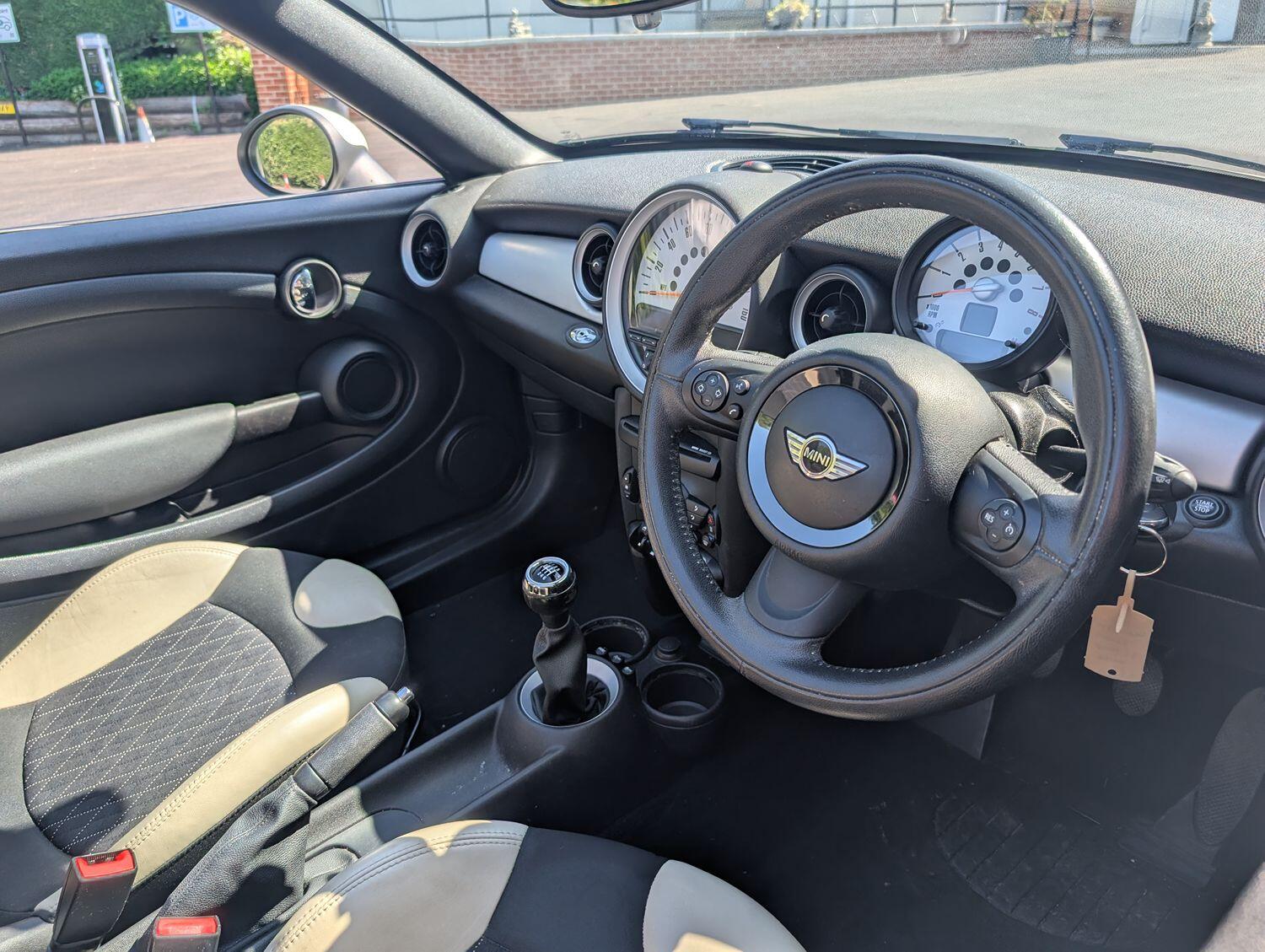 Used MINI Roadster 2013 for sale - 76794191: Photo 6