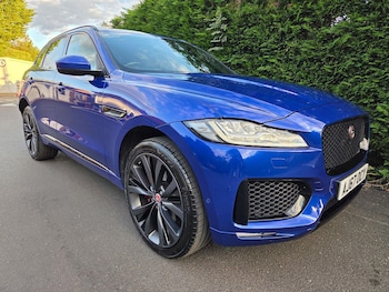 Used Jaguar F-Pace 2017 for sale - 75608243: Photo
