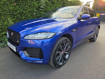 Used Jaguar F-Pace 2017 for sale - 75608243: Photo