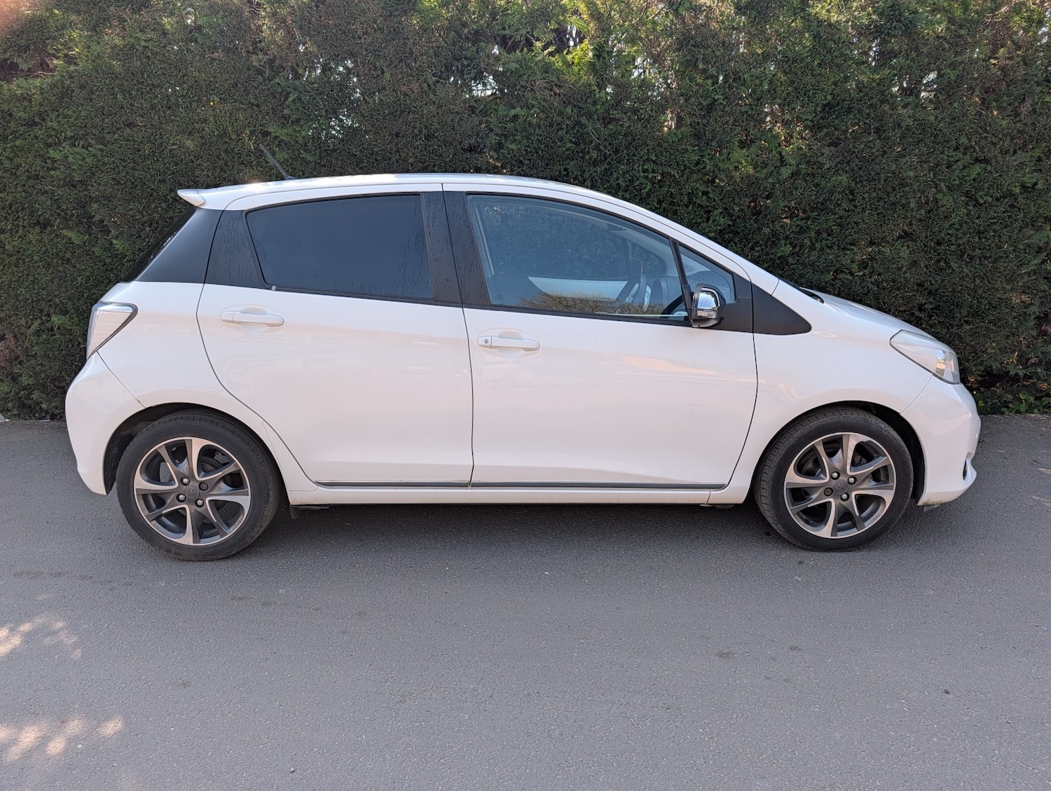 Used Toyota Yaris 2013 for sale - 77973722: Photo 7