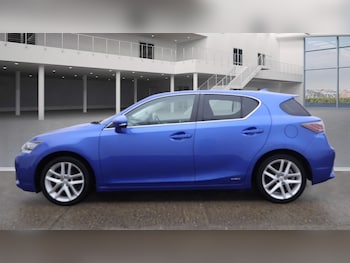 Used Lexus CT 2016 for sale - 77008086: Photo