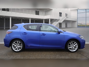 Used Lexus CT 2016 for sale - 77008086: Photo