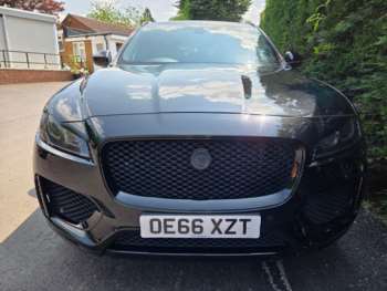 Used Jaguar F-Pace 2016 for sale - 74968928: Photo