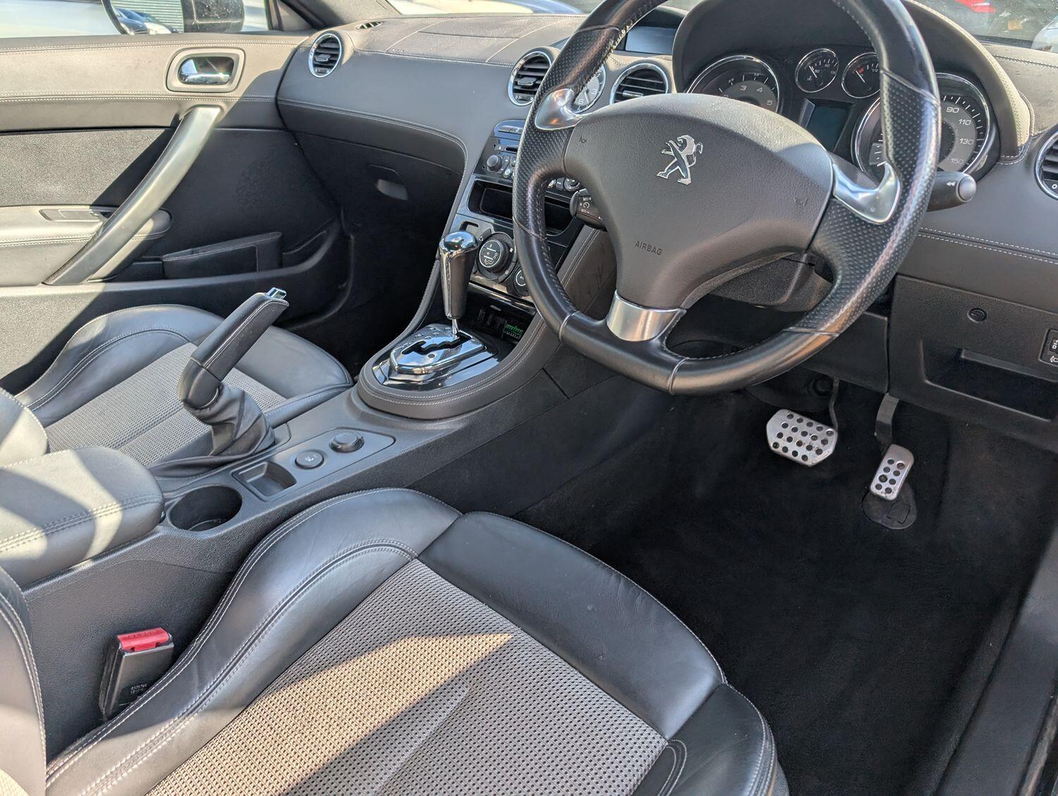 Used Peugeot RCZ 2013 for sale - 76794195: Photo 11