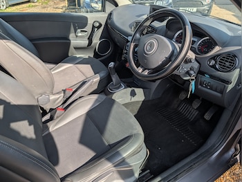 Used Renault Clio 2012 for sale - 78813402: Photo