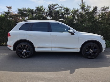 Used Volkswagen Touareg 2015 for sale - 78608335: Photo