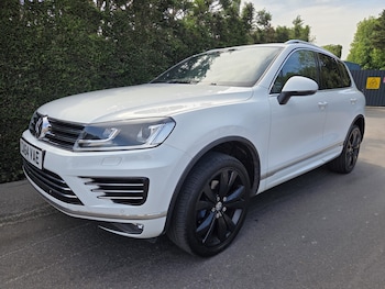 Used Volkswagen Touareg 2015 for sale - 78608335: Photo