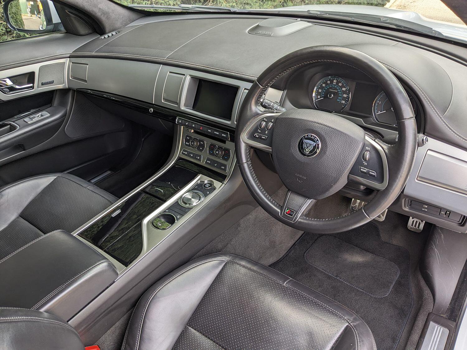 Used Jaguar XF 2015 for sale - 76656266: Photo 10