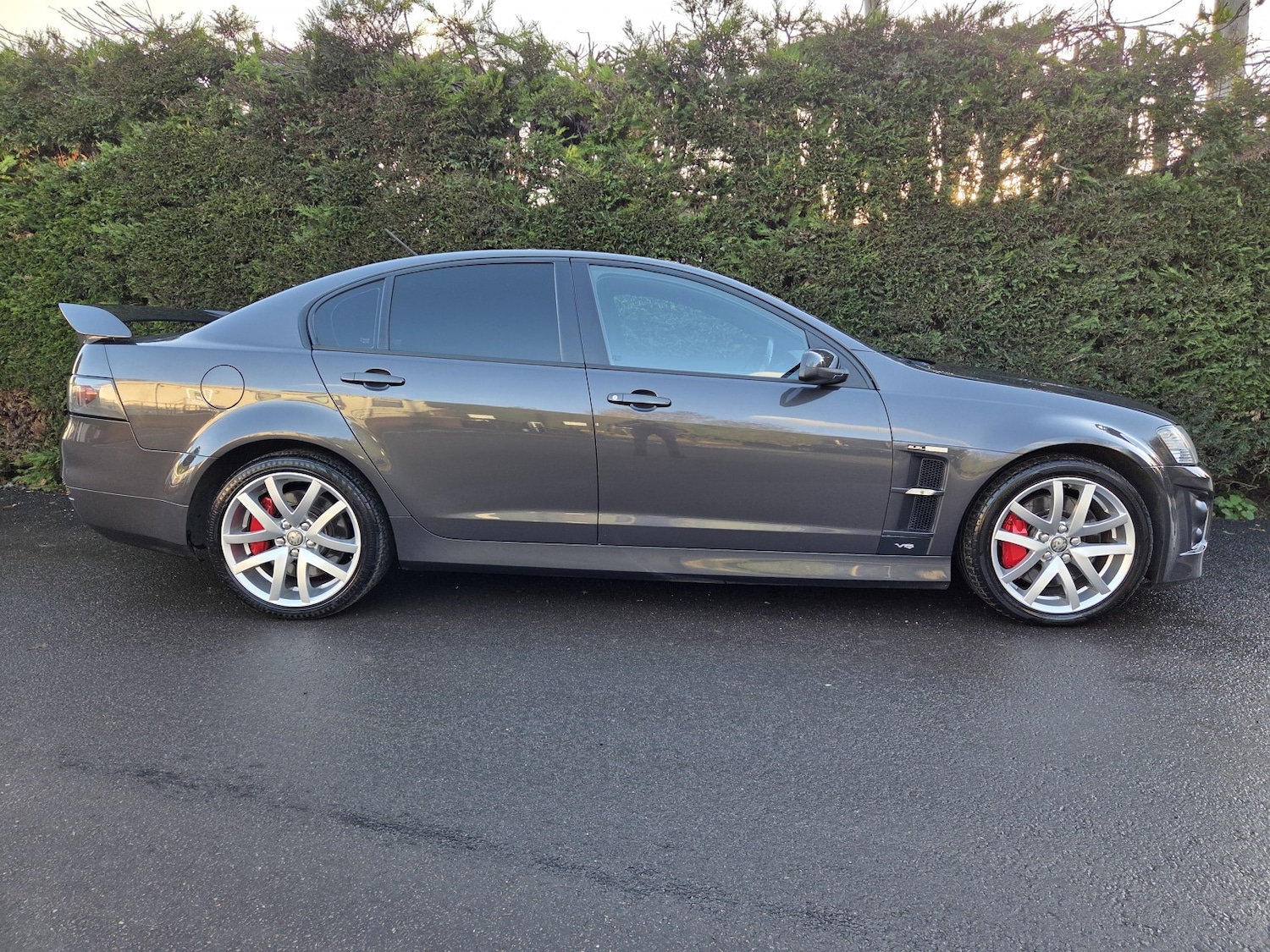 Used Vauxhall VXR8 2009 for sale - 76785018: Photo 1