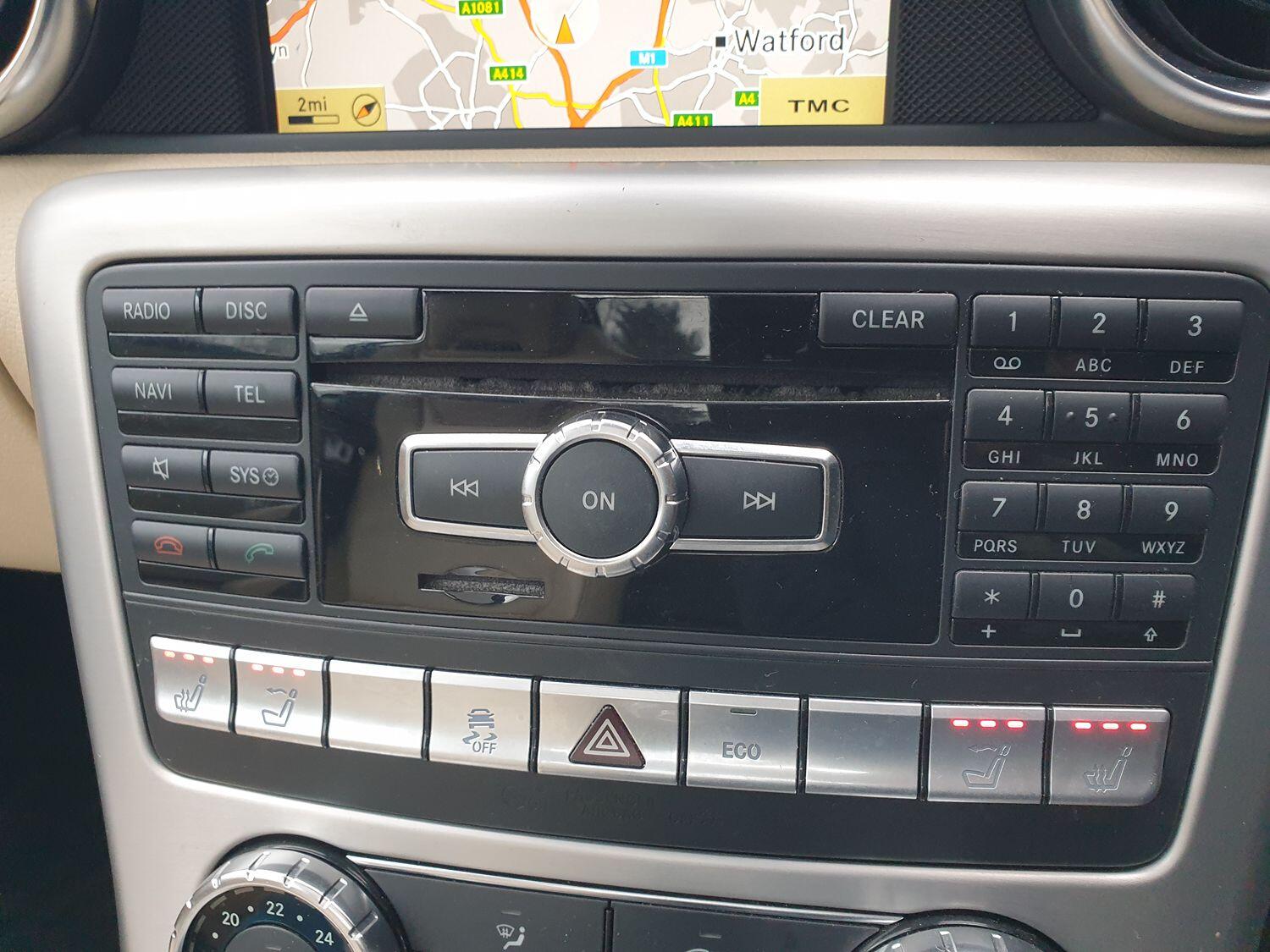 Used Mercedes-Benz SLK 2011 for sale - 77014882: Photo 12