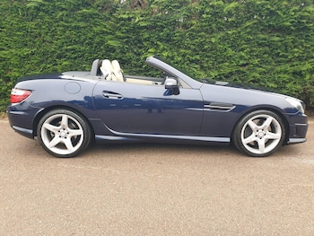 Used Mercedes-Benz SLK 2011 for sale - 77014882: Photo