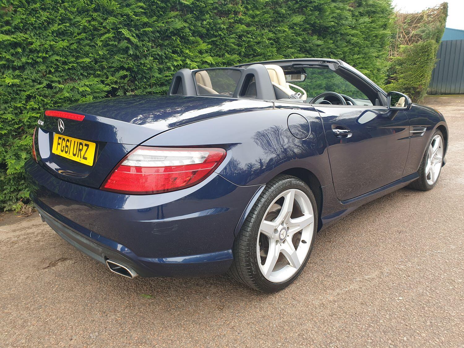 Used Mercedes-Benz SLK 2011 for sale - 77014882: Photo 6
