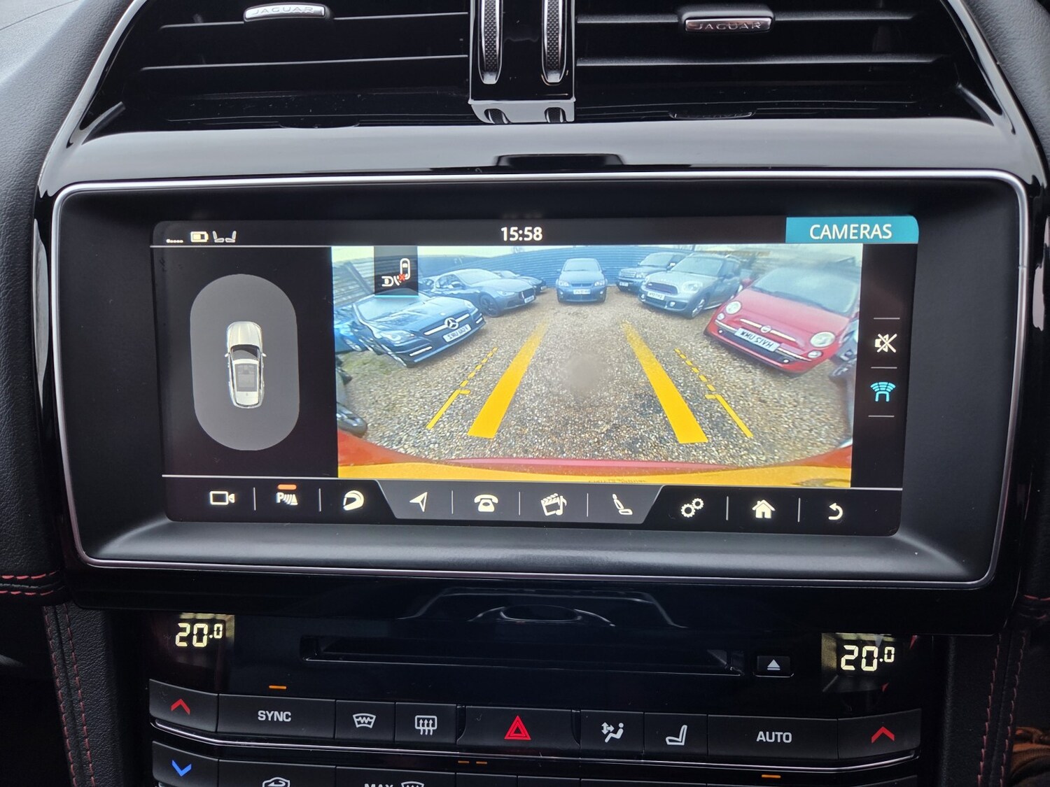 Used Jaguar F-Pace 2017 for sale - 77558516: Photo 13