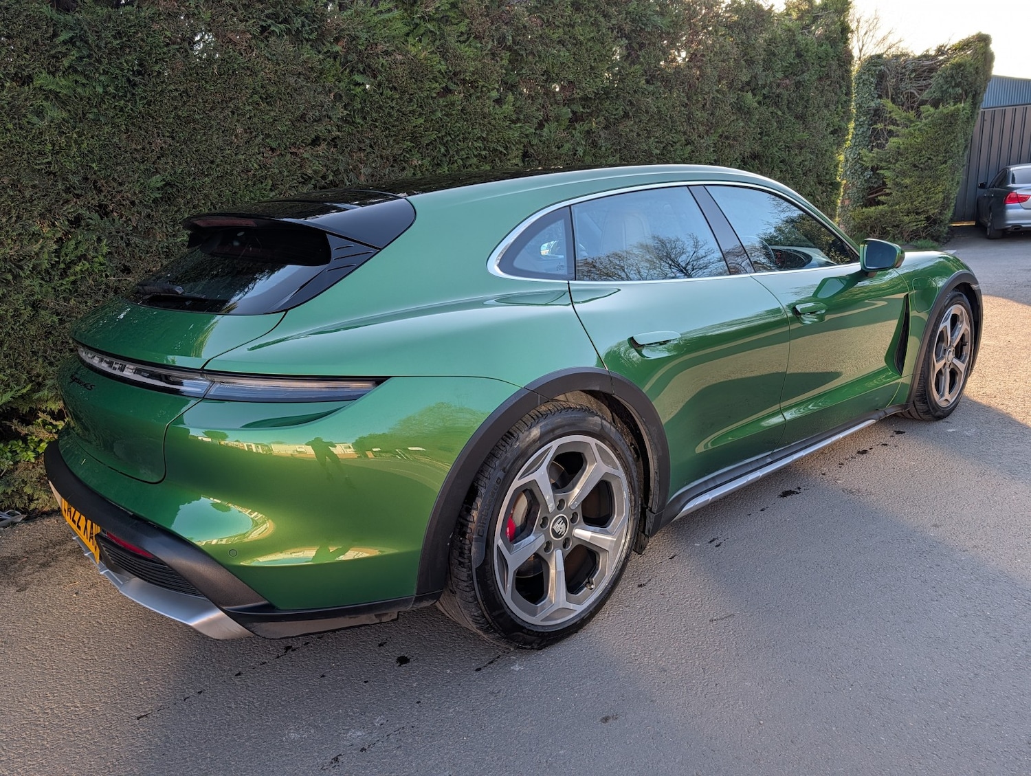 Used Porsche Taycan 2022 for sale - 77921400: Photo 5